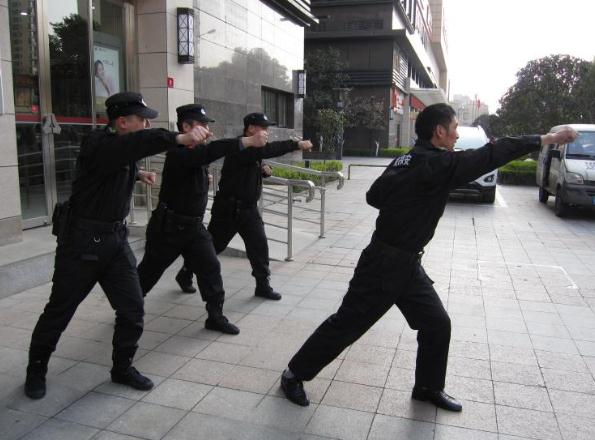 襄陽戎安保安公司給您介紹下保安人員的上崗證辦理流程！