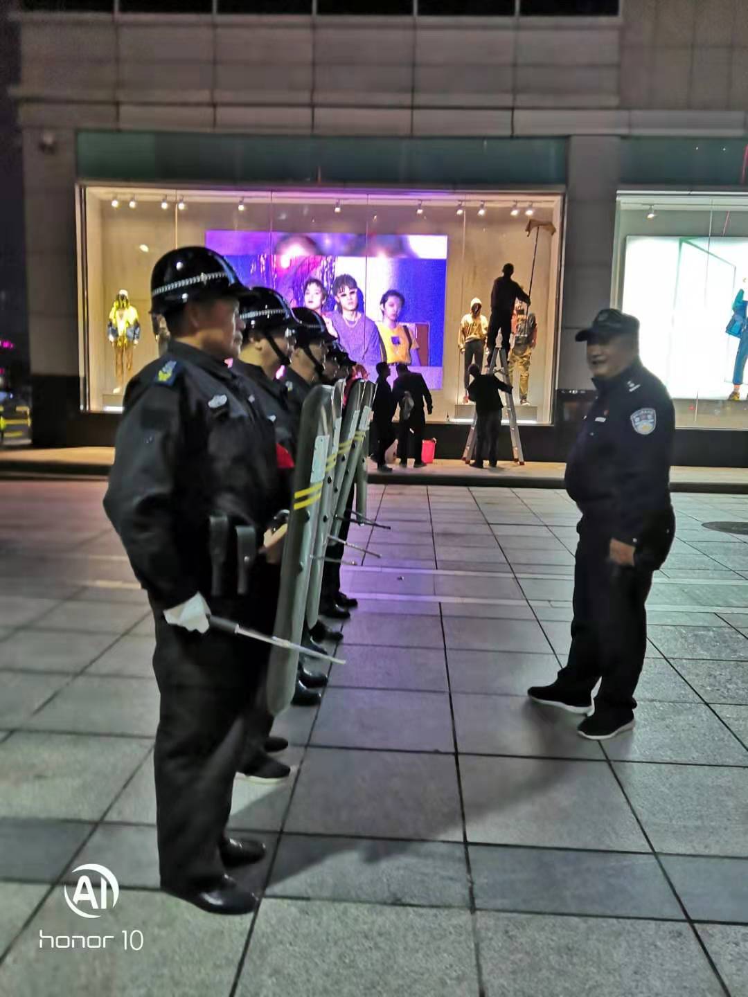 大家知道保安員是什么嗎？下面跟著襄陽戎安的介紹一起了解下吧！